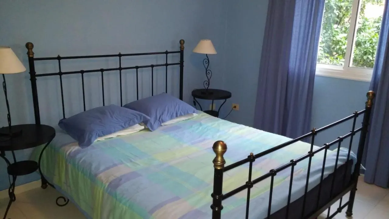 Finca Oasis Mango,Holiday Home, Vivienda Vacacional, Candelaria Comunal Pool, Sea View From Private Terraces,3 Mins To Town By Car, Wifi, Netflix